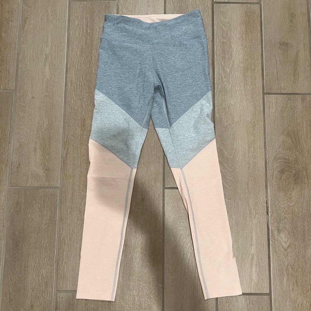 Outdoor voices leggings